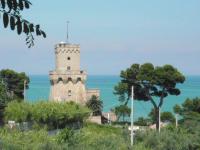 Laboratori di archeologia e biologia marina alla Torre di Cerrano